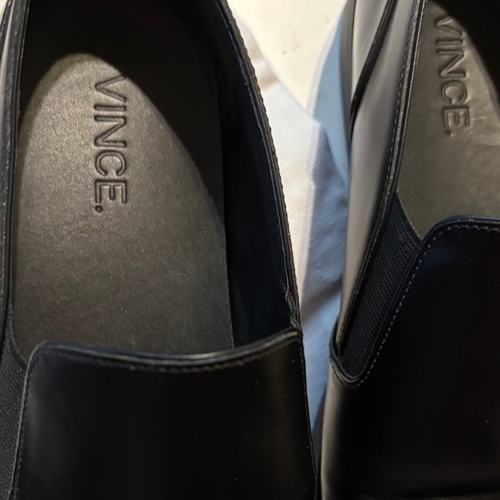 Vince Black Leather Loafers for Men - Picture 3 of 5